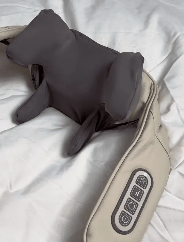 Kneading Massager (Shoulder and Neck) | مدلك عجن للكتف والرقبة